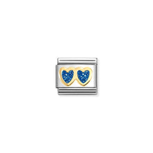 Load image into Gallery viewer, COMPOSABLE CLASSIC LINK 030220/11 DOUBLE HEART IN 18K GOLD &amp; BLUE GLITTER ENAMEL
