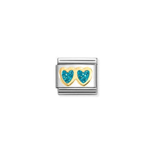Load image into Gallery viewer, COMPOSABLE CLASSIC LINK 030220/12 DOUBLE HEART IN 18K GOLD &amp; LIGHT BLUE GLITTER ENAMEL
