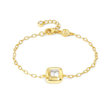 Load image into Gallery viewer, DOMINA BRACELET GOLD WITH CZ SQUARE 240401/036

