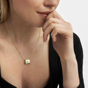 DOMINA NECKLACE GOLD WITH CZ SQUARE PENDANT 240402/036