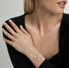 Load image into Gallery viewer, DOMINA BRACELET GOLD WITH CZ SQUARE 240401/036
