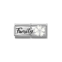Load image into Gallery viewer, COMPOSABLE CLASSIC DOUBLE LINK 330734/17 FAMILY WITH WHITE FLOWER IN 925 SILVER
