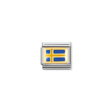 Load image into Gallery viewer, COMPOSABLE CLASSIC LINK 030234/01 SWEDEN FLAG IN 18K GOLD AND ENAMEL
