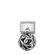 Load image into Gallery viewer, COMPOSABLE CLASSIC LINK 331810/06 LEAF CHARM WITH BLACK AGATE IN SILVER
